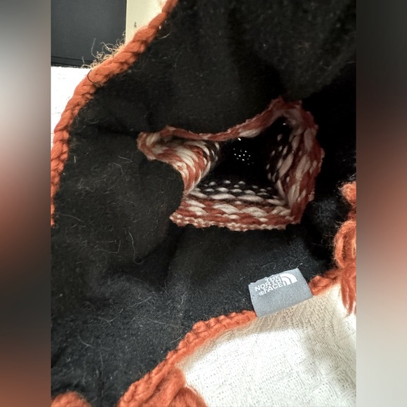 The North Face Wool Knit Beanie Hat - Picture 4 of 8